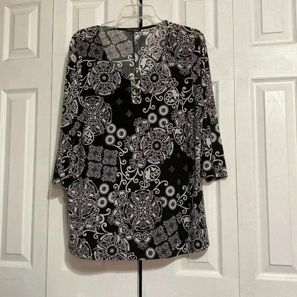Ava & Grace black & white tunic shirt - Picture 1 of 11